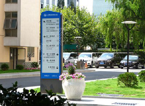  潜山哪些因素影响宣传栏的制作？